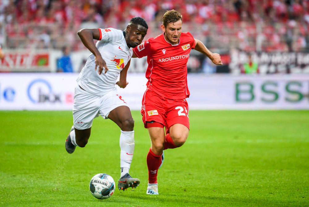 开云在线-奥兰多魔术训练开放日，赛后伤情更新引欢呼，德甲在即，数据趋势出现新变化(足坛最新转会一览表)